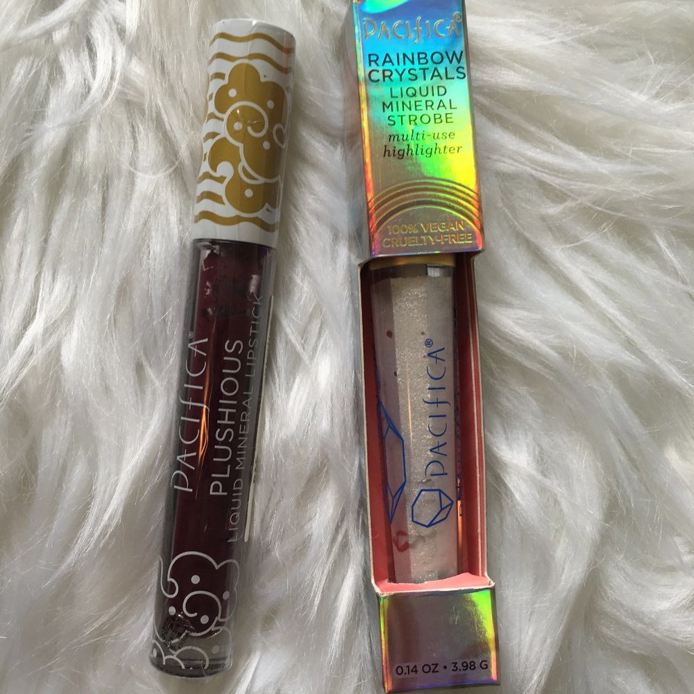Pacifica Plushious Lipstick & Liquid Strobe Bundle